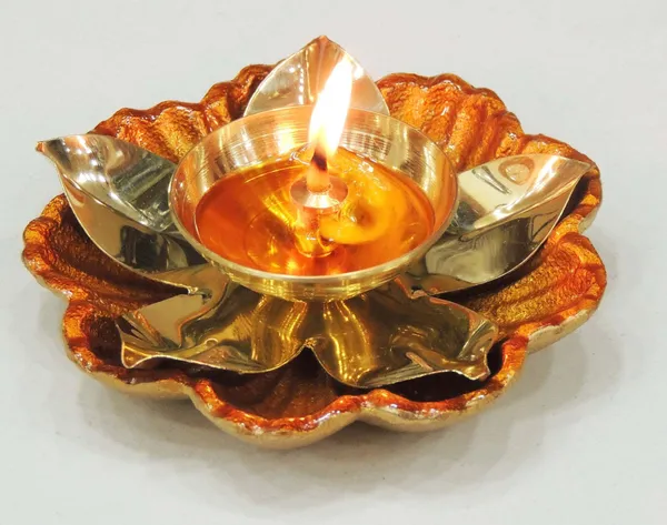 Brass_Table_Decor_Oil_Lamp_Brass_Deepak_-_3.8x3.8x1_inch_(Z170_B)