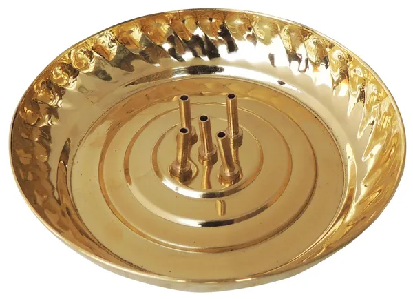 Brass_Pooja_Temple_Agarbatti_Stand-_5x5x1_inch_(Z204_E)