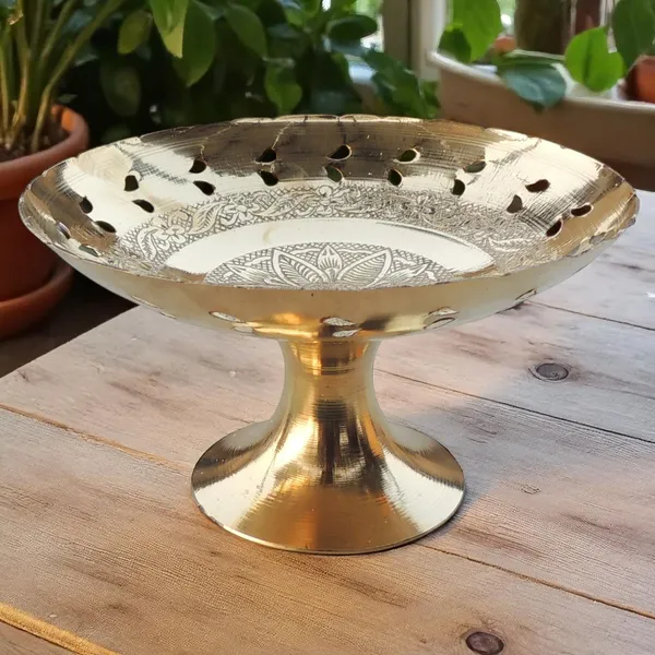Brass_Pan_Jali_Bata_Bowl_No.6_-_5x5x3_inch_(Z228_C)