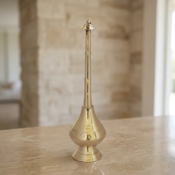 Brass_Gulab_Pash/Water_Rosewater_Sprinklers_-_2.5x2.5x8.7_inch_(Z238_D)