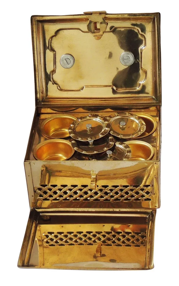 Brass_Pan_Dan-_8x5.5x5_inch_(Z265_B)