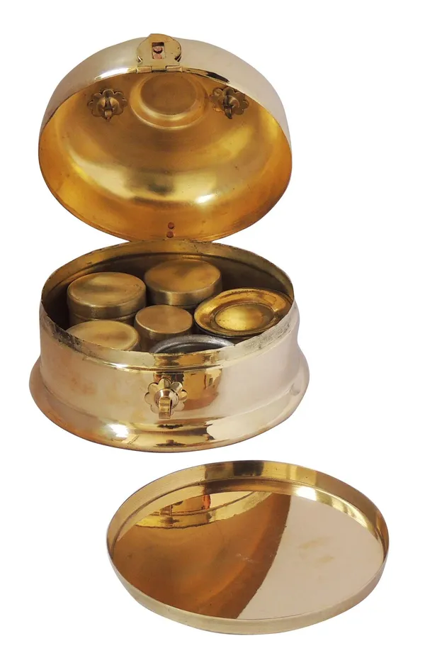 Brass_Pan_Dan-_7x7x6_inch_(Z265_C)