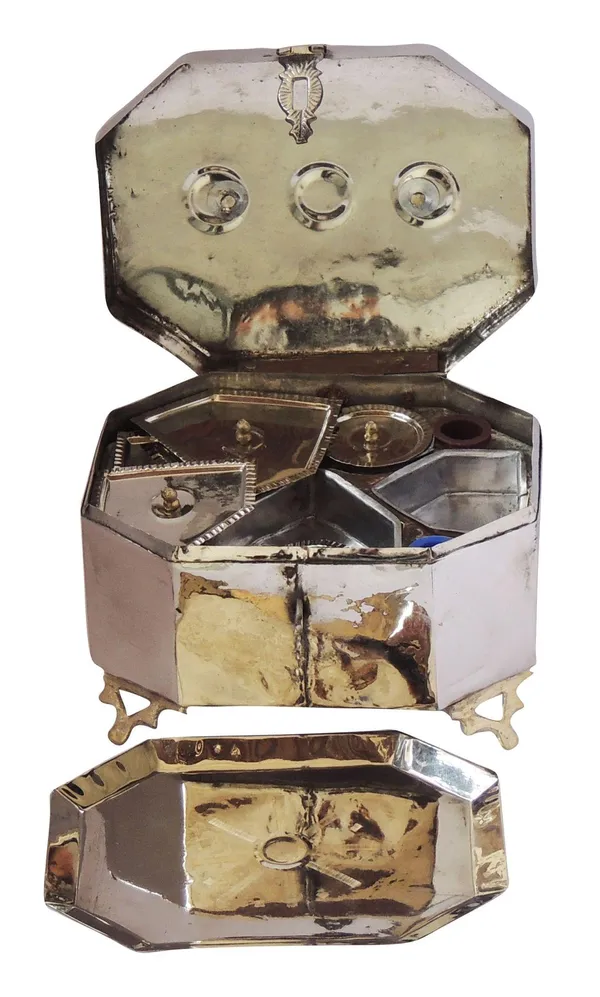 Brass_Pan_Dan-_7.5x5.5x6_inch_(Z265_D)
