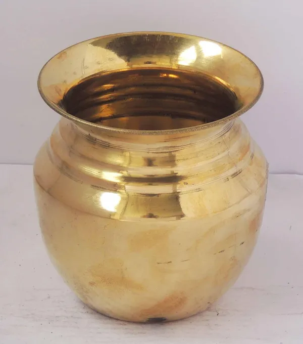 Brass_Handi_Lota_No._5_-_3.5x3.5x3.8_inch_(Z284_D)_390_ML