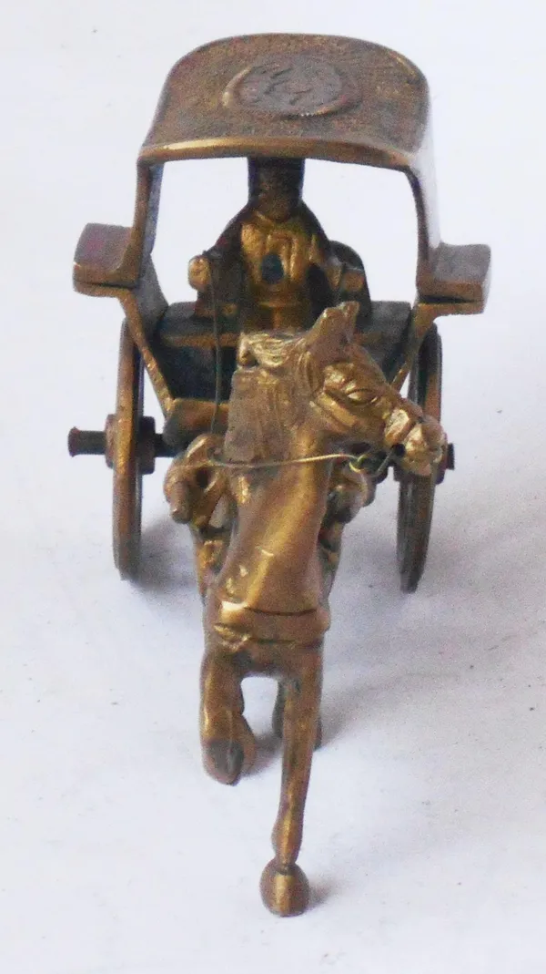 Brass_Showpiece_Hourse_Cart_Statue_-_6x3.5x3.2_inch_(Z361_C)