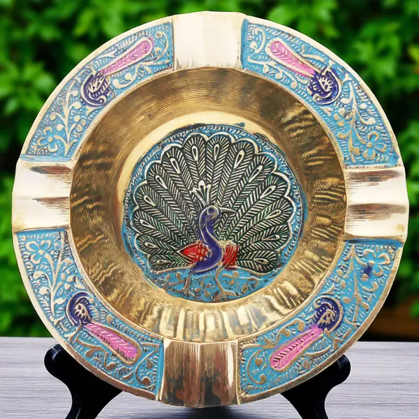 Brass_Ashtray,_Ash_Tray_-_4.5x4.5x1_inch_(Z382_C)