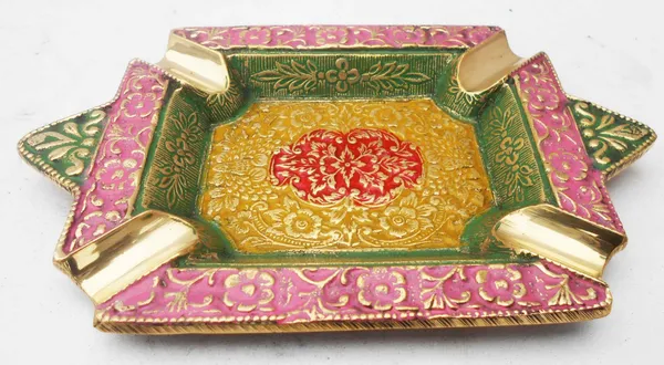 Brass_Ashtray,_Ash_Tray_-_6x4x0.5_inch_(Z382_D)