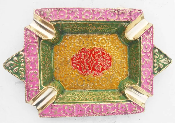 Brass_Ashtray,_Ash_Tray_-_6x4x0.5_inch_(Z382_D)