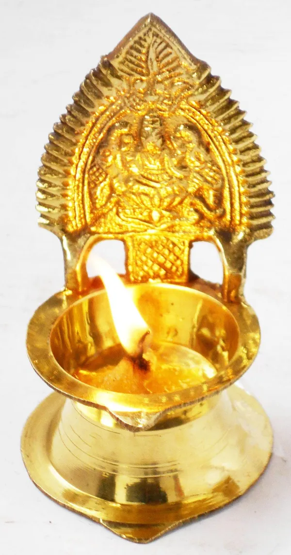 KamaKshi_Deepak_No.0_-_2x2x3.5_inch_(Z392_C)