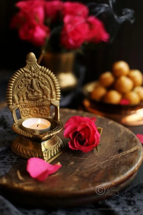 Kamakshi_Deepak_No._16_-_2.6x2.6x4.1_inch_(Z392_E)