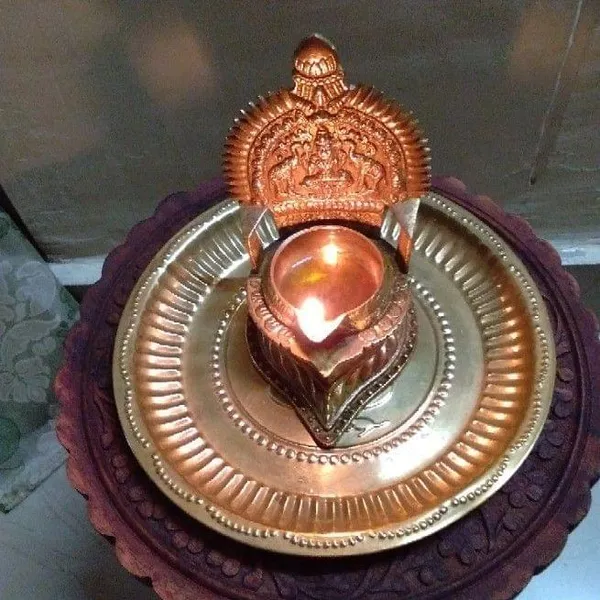 Kamakshi_Deepak_No._30_-_3.1x3.1x5.4_inch_(Z392_G)