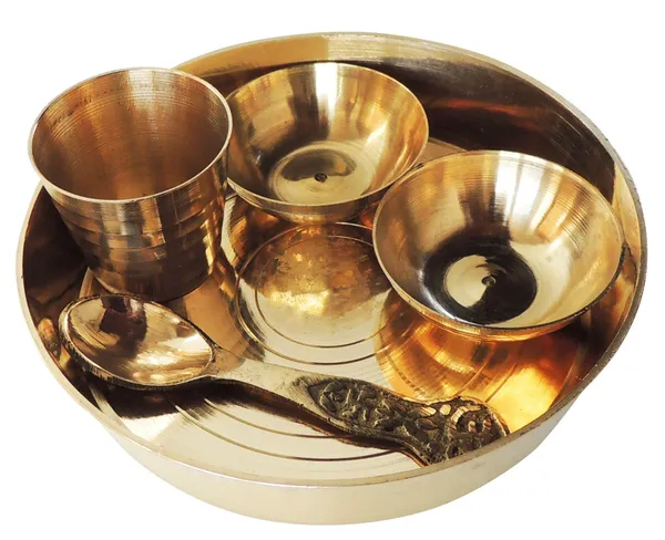 Brass_Laddu_Gopal_Thali_Set_-_4x4x1.4_inch_(Z460_F)