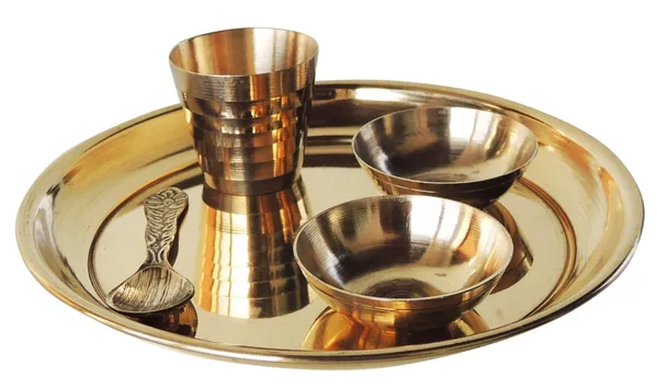Brass_Laddu_Gopal_Thali_Set_-_5x5x1.3_inch_(Z461_F)