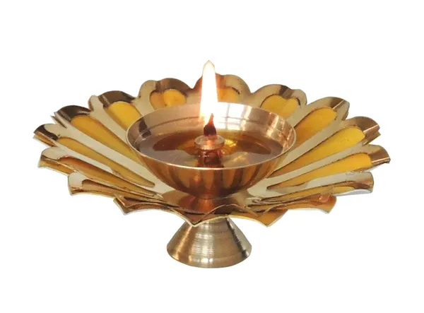 Iron_&_Brass_Deepak_Colour_Yellow_4_inch_-4x4x1.5_Inches_(Z517_Y)_-_Pack_of_2