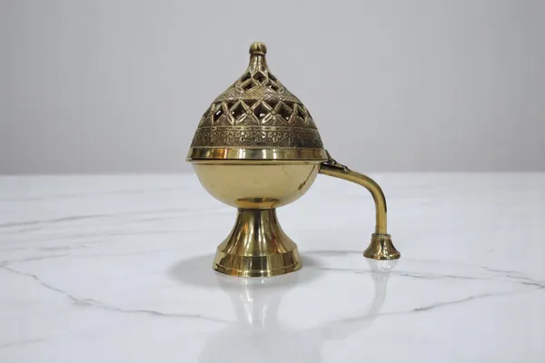 Brass_Loban_Dan,_Luab_Daan,_Bakhoor_Dan_-_5.8x3.5x5.5_Inch_(Z545_O)