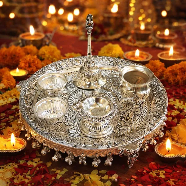 Brass_Puja_Thali_-_11x11x2_Inch_(Z609_F)