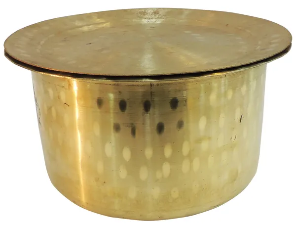 Brass_Kitchen_Purpose_Bhagona_With_Lid,_Capacity_:_3_Liter_-_9.1x9.1x5_Inch_(Z637_D)
