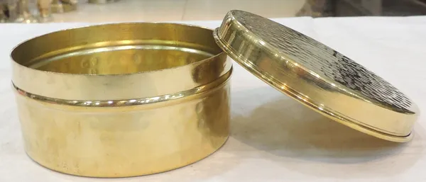 Brass_Laddu_Box_-_4x4x2_Inch_(Z645_B)