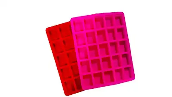 Small_Rectangle_Silicone_Soap_Mould_–_25_Cavity_10–15g_Sample_Soap_Mould