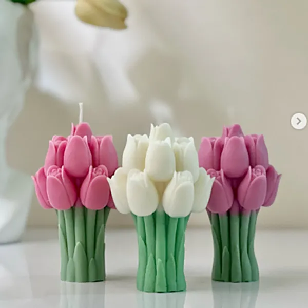 Tulip_Flower_Candle_Mould_–_Silicone_Tulip_Bouquet_Mould