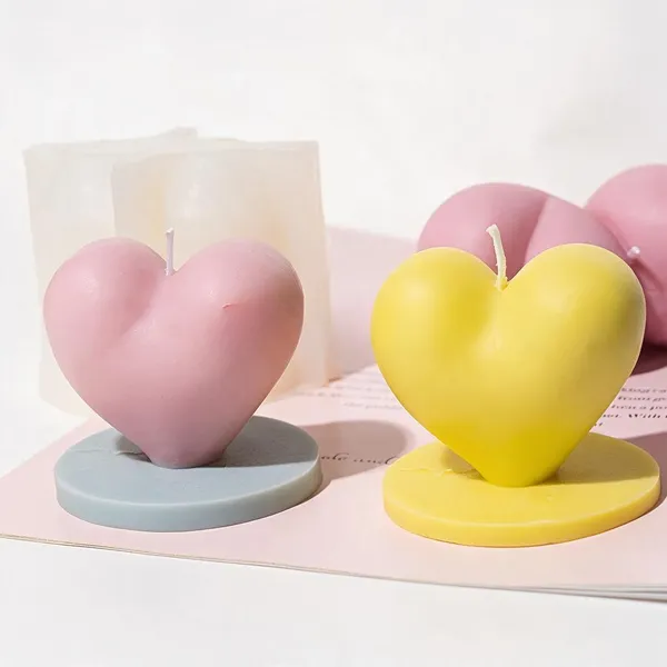 3D_Love_Heart_Silicone_Candle_Mould_–_Heart_Shaped_Mould