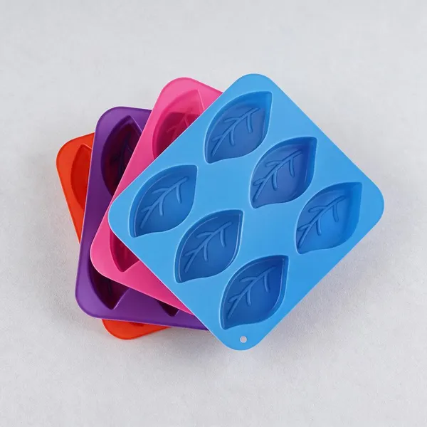 Leaf_Silicone_Soap_Mould_–_6_Cavity_40–45g_Leaf_Shape_Soap_Making_Mould