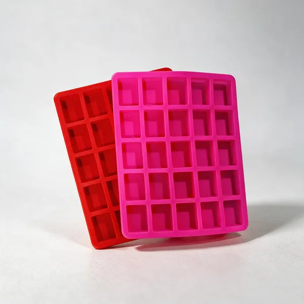 Small_Rectangle_Silicone_Soap_Mould_–_25_Cavity_10–15g_Sample_Soap_Mould