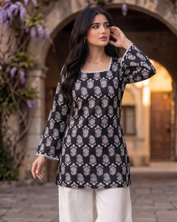 Black_Printed_Straight_Kurta_Set_for_Women