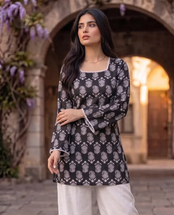 Black_Printed_Straight_Kurta_Set_for_Women