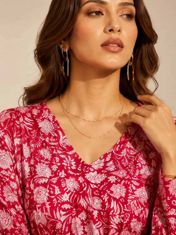 Red_Floral_Print_Peplum_Top_for_Women