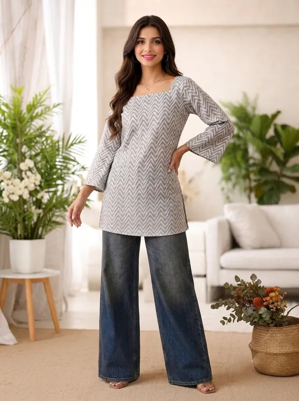 Grey_Printed_Straight_Fit_Tunic_for_Women