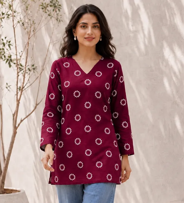 Maroon_Printed_Straight_Kurti_for_Women