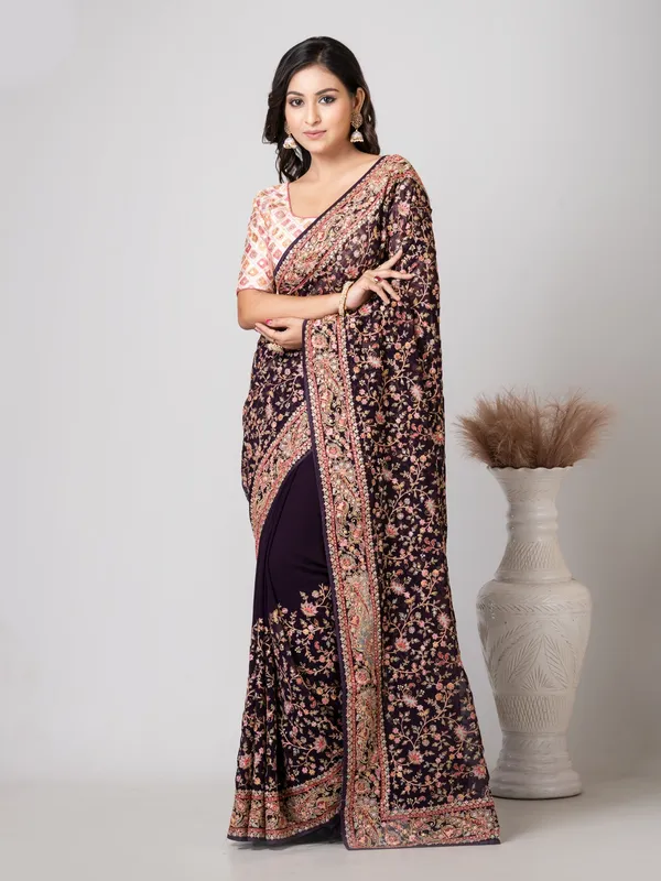 Maroon_Chiffon_Floral_Print_Saree_For_Women
