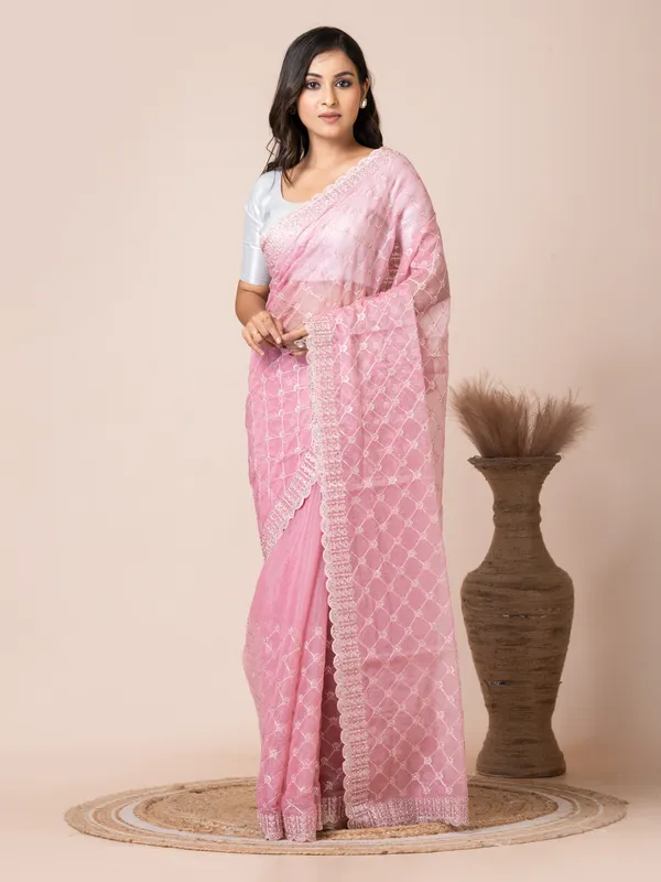 Luxurious_Tissue_Saree_with_Exquisite_Blouse_Piece
