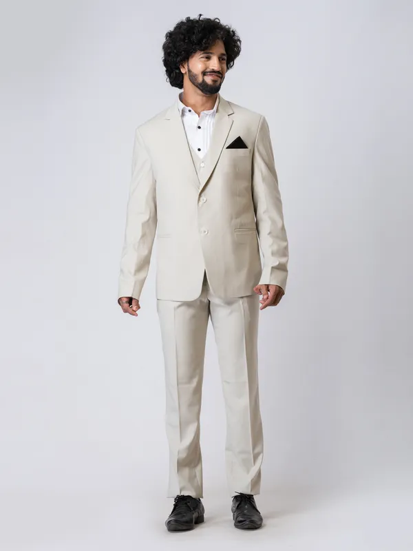 Off_White_Tailored_Suit_Set_for_Men