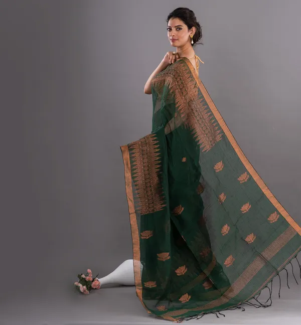 Green_Handloom_Cotton_Traditional_Saree_For_Women