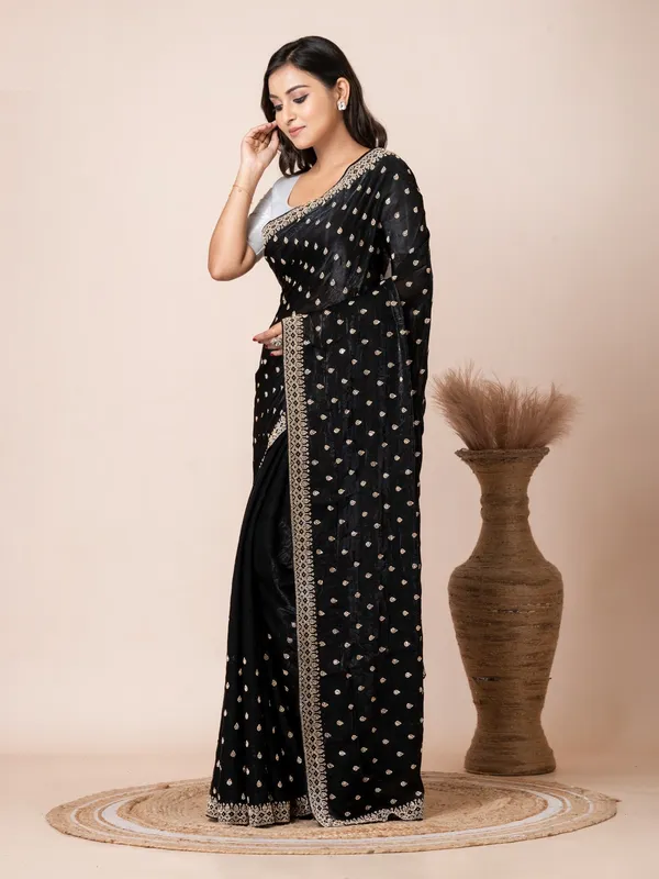 Black_Tissue_Organza_Metallic_Motif_Printed_Saree_For_Women