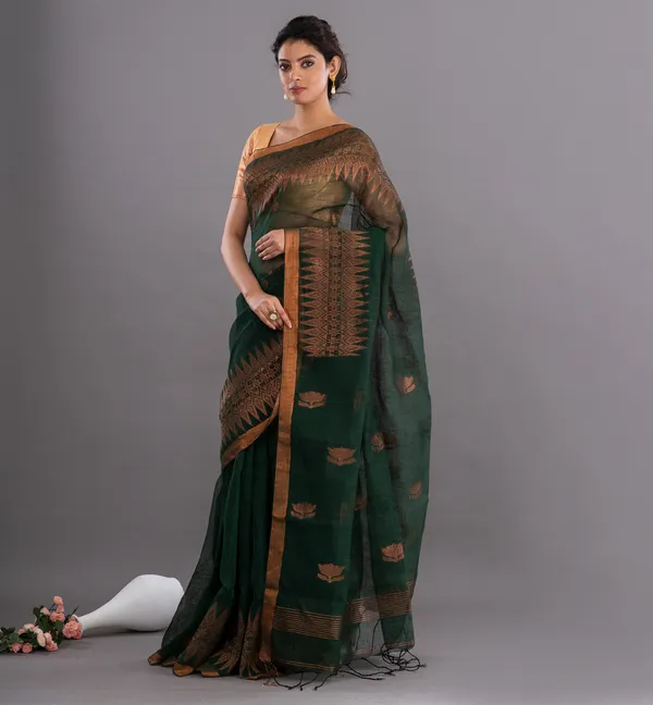 Green_Traditional_Saree_for_Women