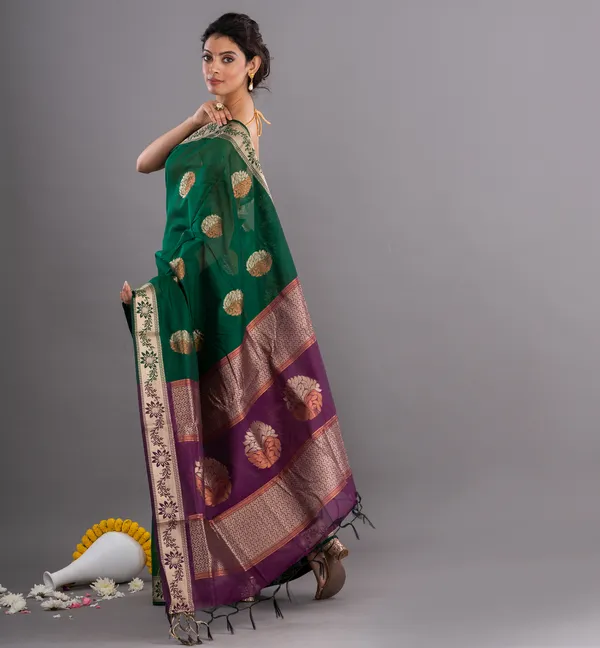 Green_Printed_Saree_for_Women