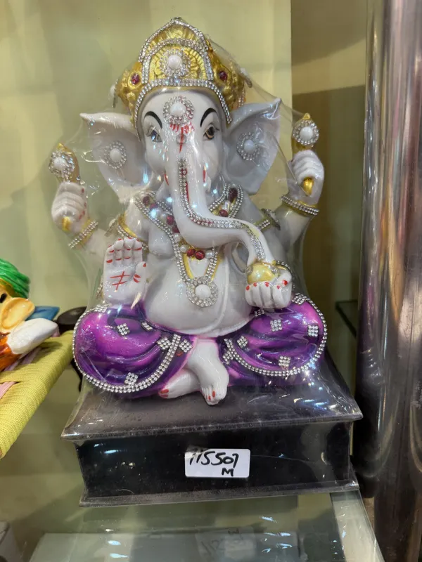 White_Purple_Seated_Ganesha_Idol