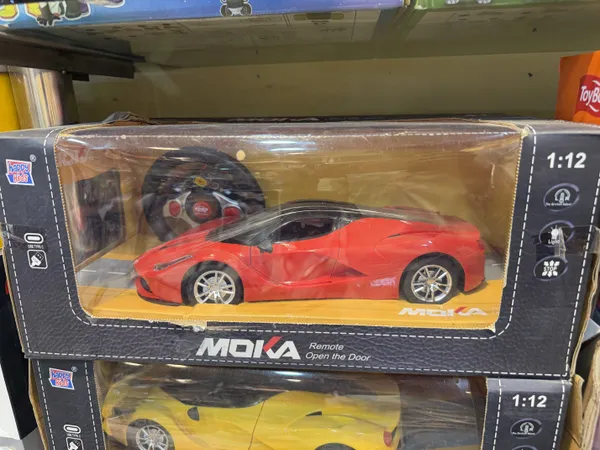 Moka_1:12_Red_Remote_Controlled_Sports_Car_Toy