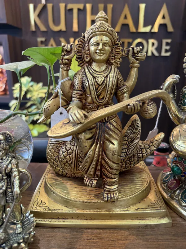 Antique_Finish_Goddess_Saraswati_Idol