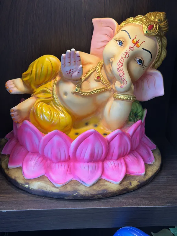 Multicolour_Reclining_Ganesha_Lotus_Base_Idol