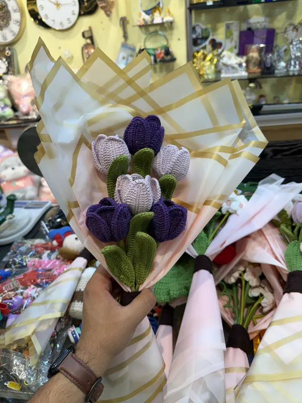 Purple_And_Lavender_Crochet_Flower_Bouquet