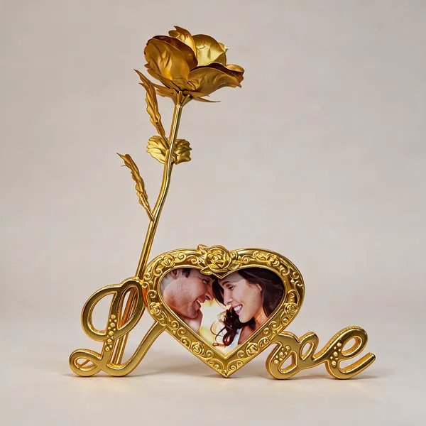 Gold_Plastic_Photo_Frame_Home_Decor