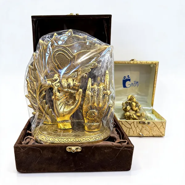 Gold_Brass_Religious_Idol_Home_Decor