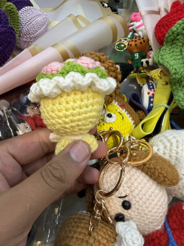 Yellow_Crochet_Cupcake_Doll_Keychain
