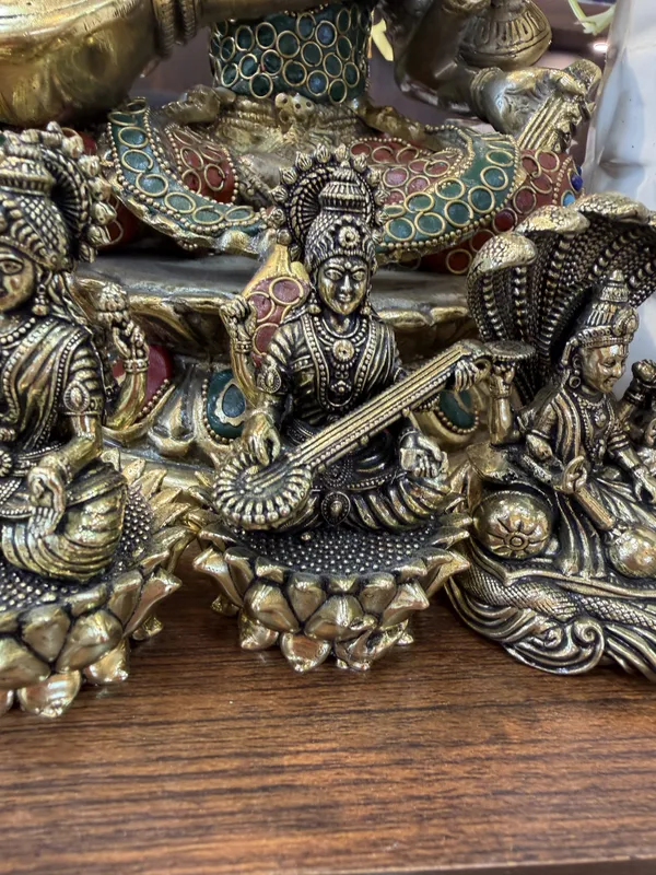 Antique_Finish_Saraswati_Veena_Idol