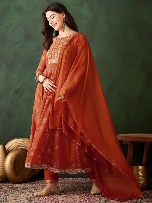 Orange_Georgette_Anarkali_Foil_Printed_Kurta_Set_For_Women