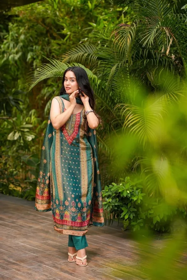 Teal_Green_Silk_Blend_Straight_Printed_Kurta_Set_For_Women